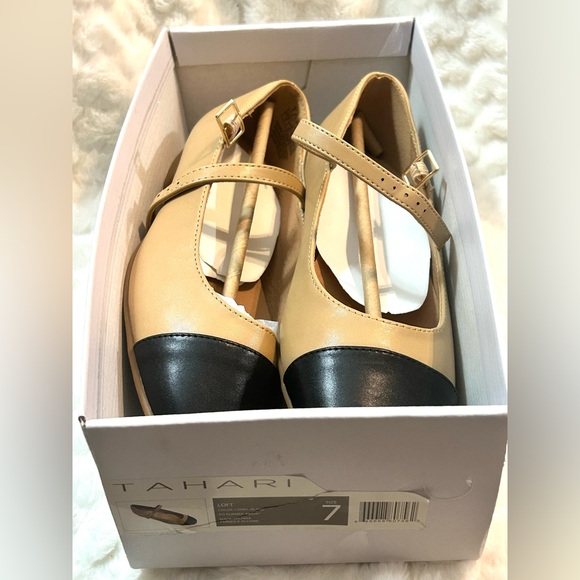 Tahari Tan Black Vegan Leather MaryJane ankle strap ballet women’s size 7 (NEW) - Picture 12 of 12